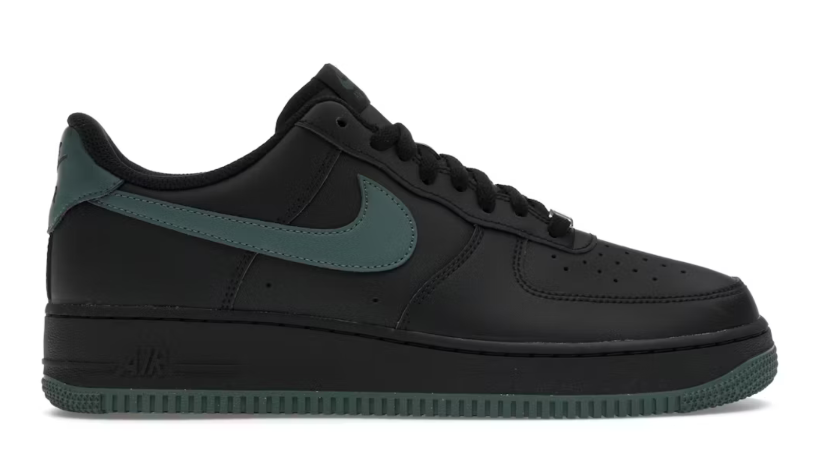 Nike Air Force 1 '07
