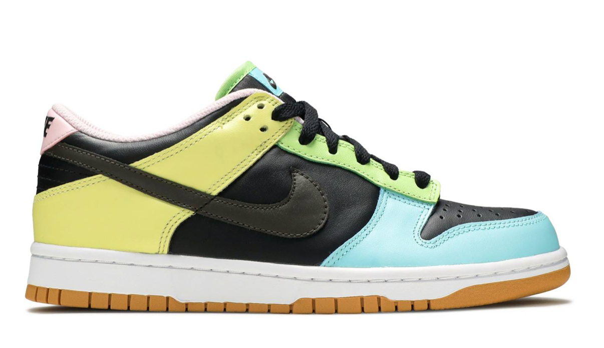 Grade School Nike Air Dunk Low SE