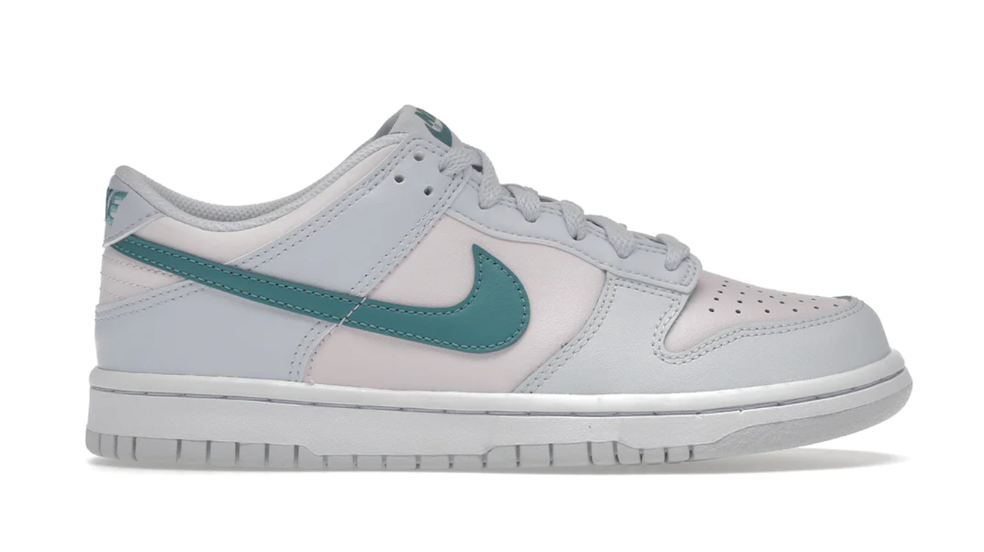 Grade School Nike Air Dunk Low