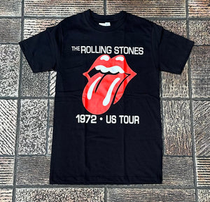 Threads On Demand Rolling Stone Tee "Black Red"