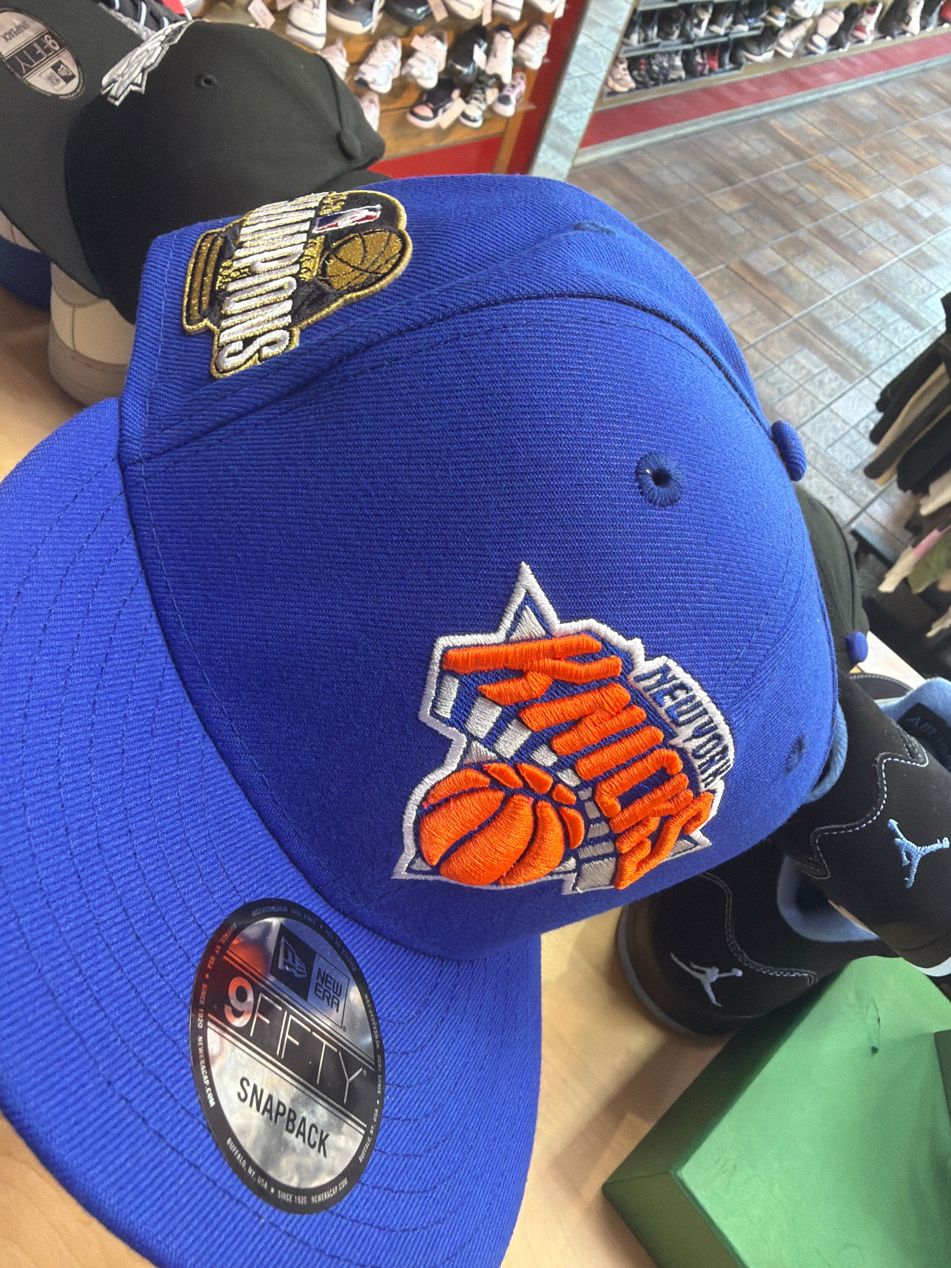 New Era Snapback 2025-2026 Champions New York Knicks 9Fifty Hat 