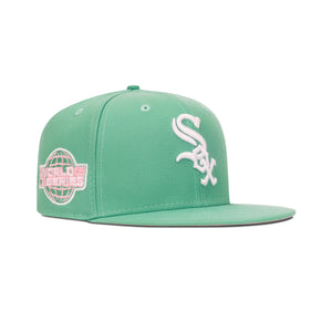 New Era Chicago White Sox Fitted Pink Bottom "Mint Green" (2005 World Series Embroidery)