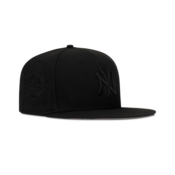 New Era New York Yankees Fitted Grey Bottom "Black Black" (2000 World Series Embroidery)