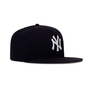 New Era New York Yankees Fitted Grey Bottom "Navy White" (2000 World Series Embroidery)