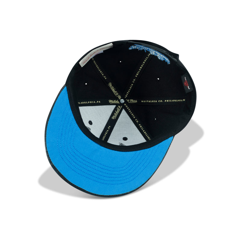 Mitchell & Ness Chicago Bulls NBA Day One Snapback Blue Bottom 