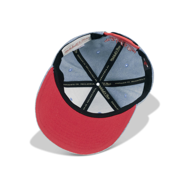 Mitchell & Ness Chicago Bulls Denim Snapback Red Bottom 