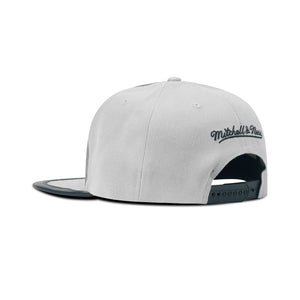 Mitchell & Ness Chicago Bulls NBA Day One Snapback Black Bottom 
