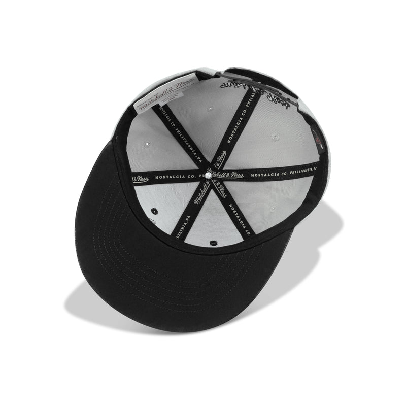 Mitchell & Ness Chicago Bulls NBA Day One Snapback Black Bottom 