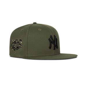 New Era New York Yankees Fitted Grey Bottom "Olive Black" (2000 World Series Embroidery)