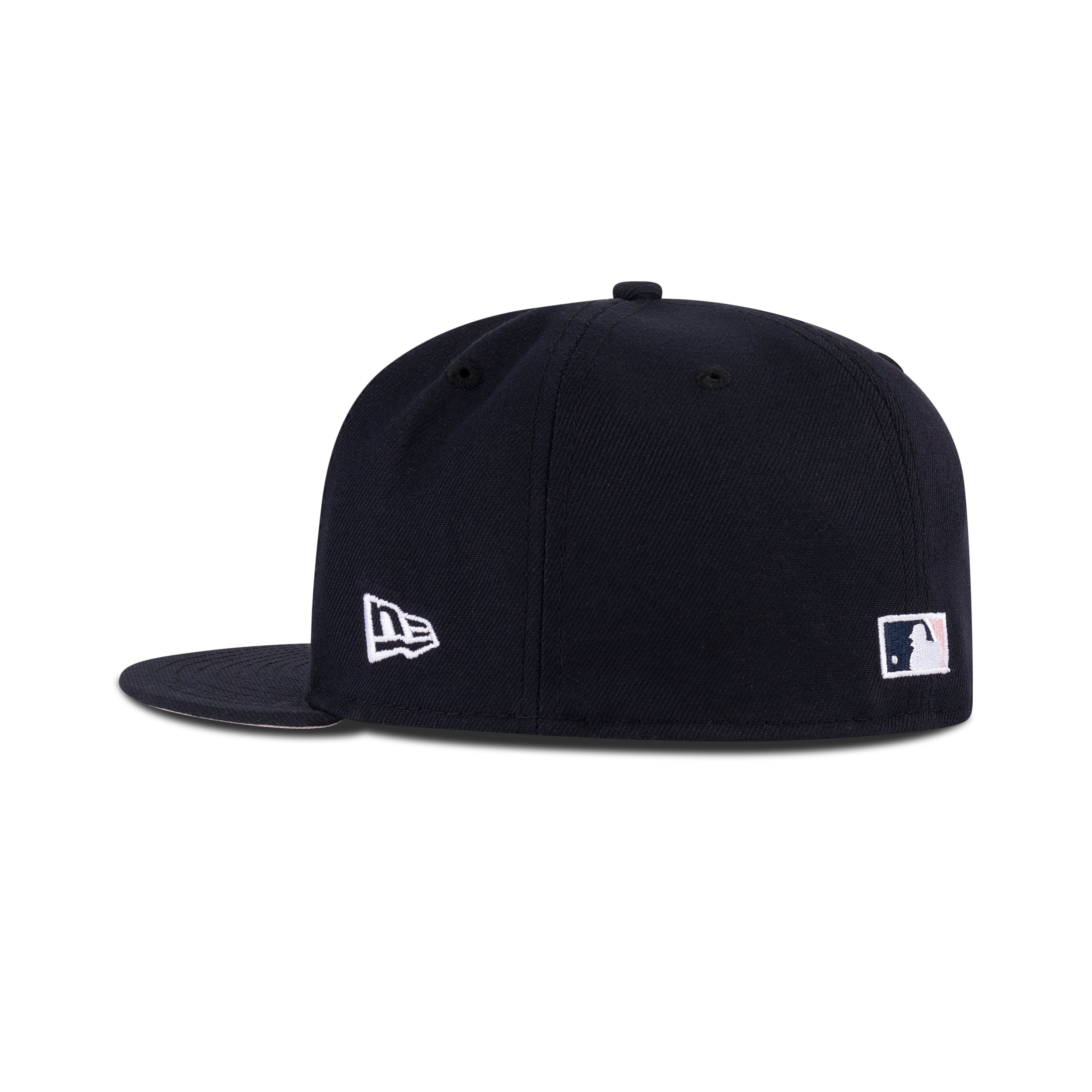 New Era New York Yankees Fitted Pink Bottom 