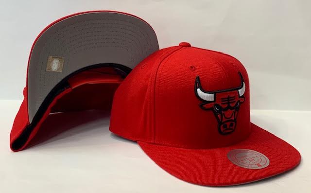 Mitchell & Ness Chicago Bulls Team Ground Snapback Grey Bottom "Red Black White" $35.00