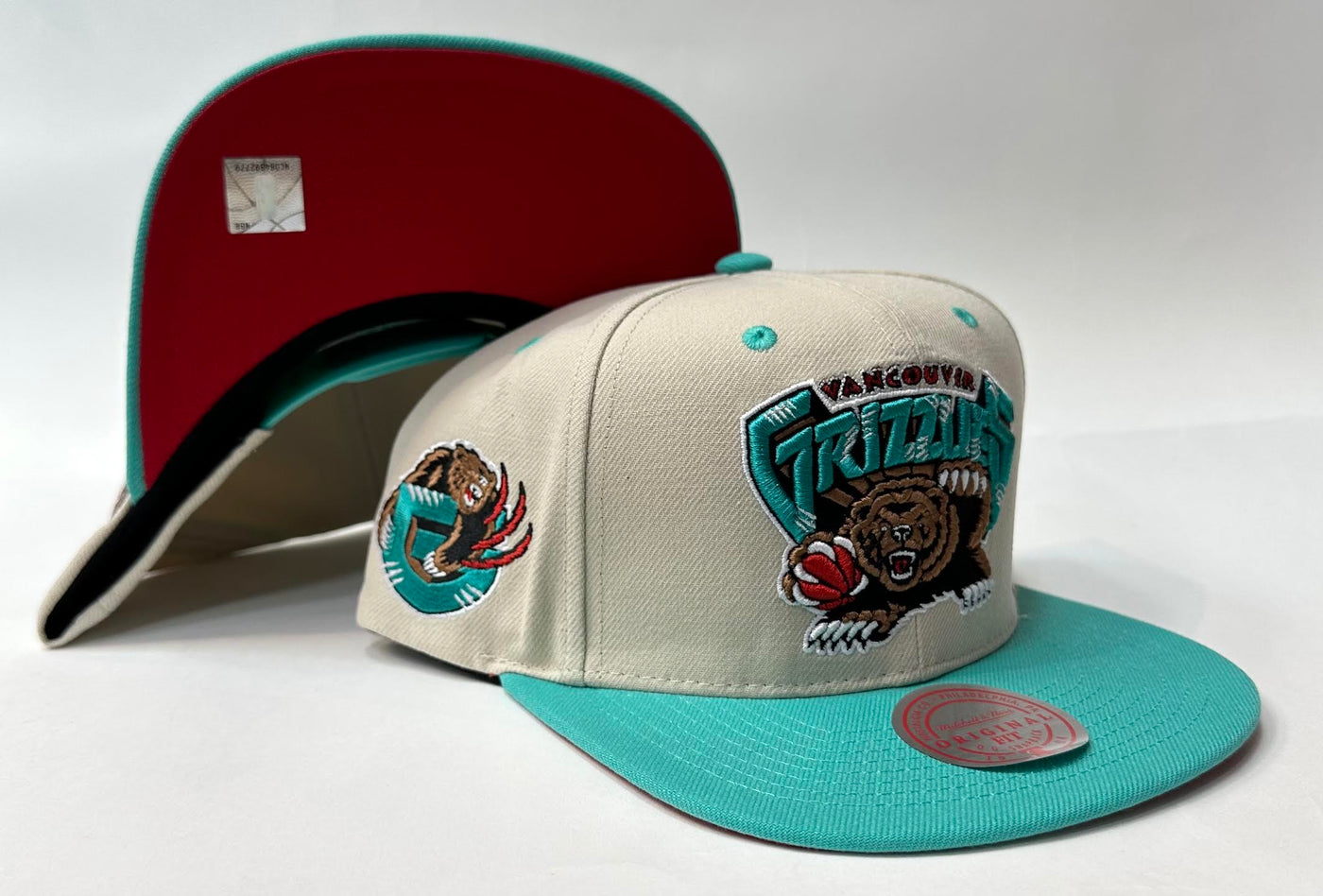 Vancouver Grizzlies Mitchell & Ness NBA SnapBack Hat