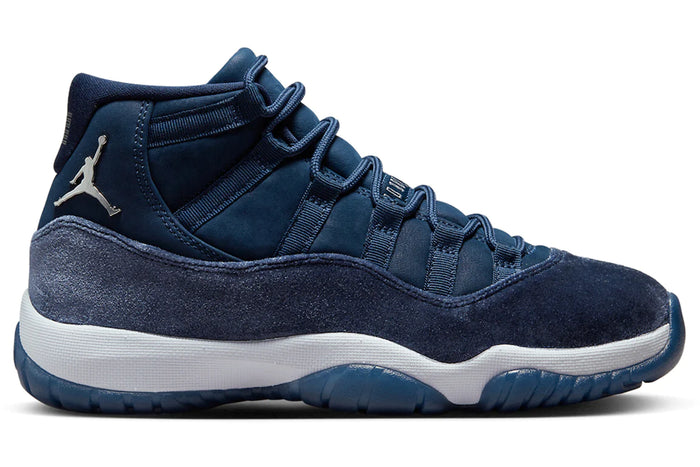 Womens Air Jordan 11 Retro "Midnight Navy"